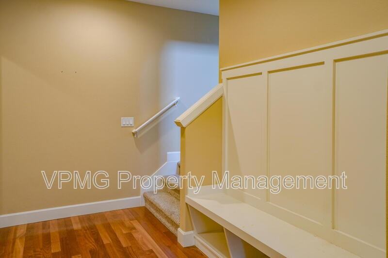 1403 Se 194th Pl - Photo 5 of 49