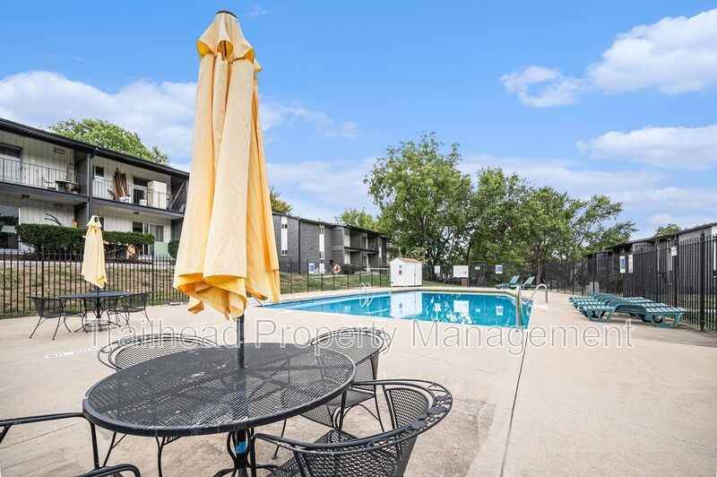 8309 Lowell Ave #1