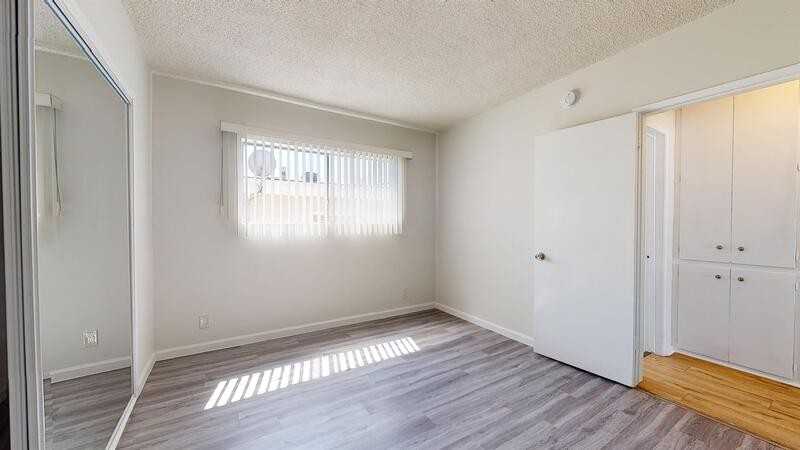 3624 Midvale Ave - Photo 7 of 15