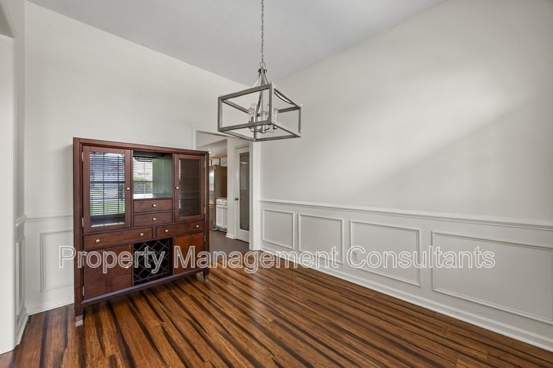125 Coldsprings Dr - Photo 4 of 28