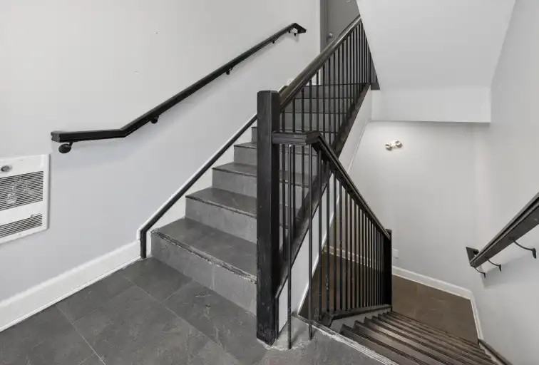 340 Shakespeare St #2 - Photo 5 of 30