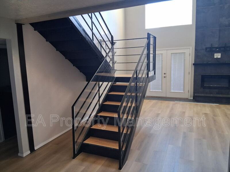 10354 Hendrix Rd Ne - Photo 5 of 22