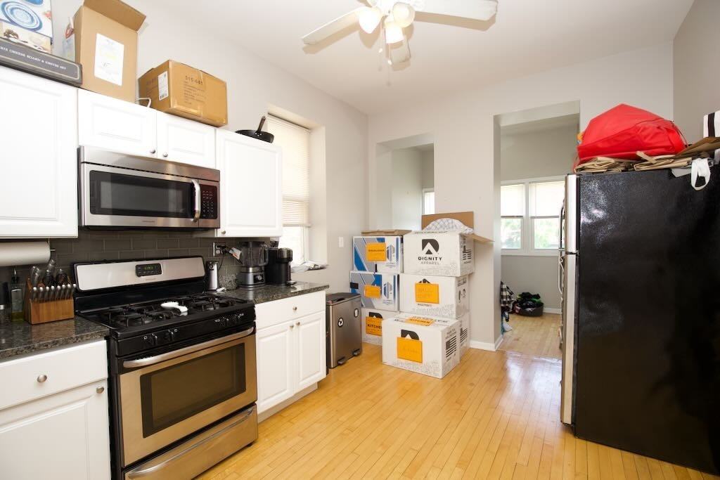2020 W Augusta Blvd #10Q - Photo 4 of 20
