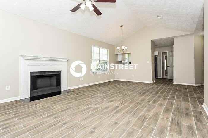 1276 Avery Dr - Photo 3 of 16