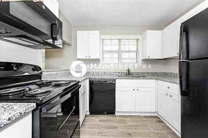 1276 Avery Dr - Photo 5 of 16
