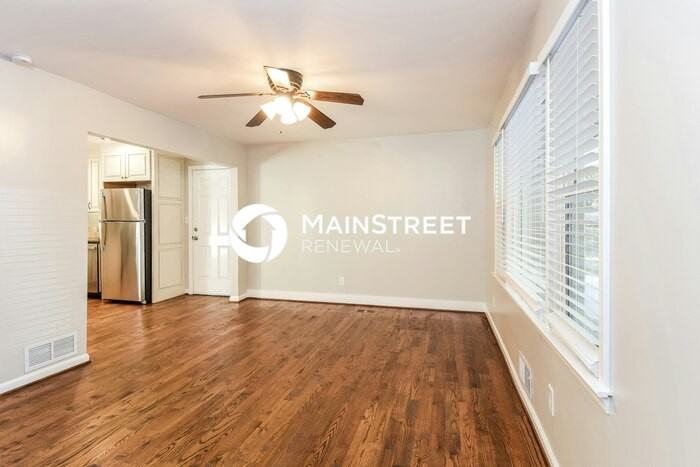 6265 E Shore Cir - Photo 2 of 15