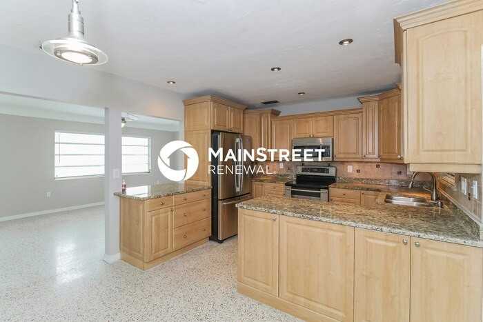 2414 Foster Ln - Photo 6 of 16