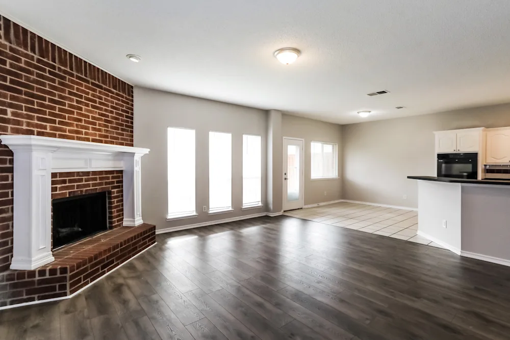 4102 English Ivy Dr #NA - Photo 2 of 10