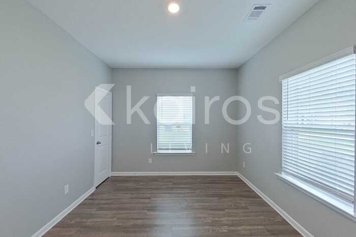 6008 Argyle Loop - Photo 5 of 34