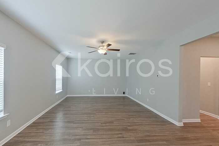 6008 Argyle Loop - Photo 7 of 34