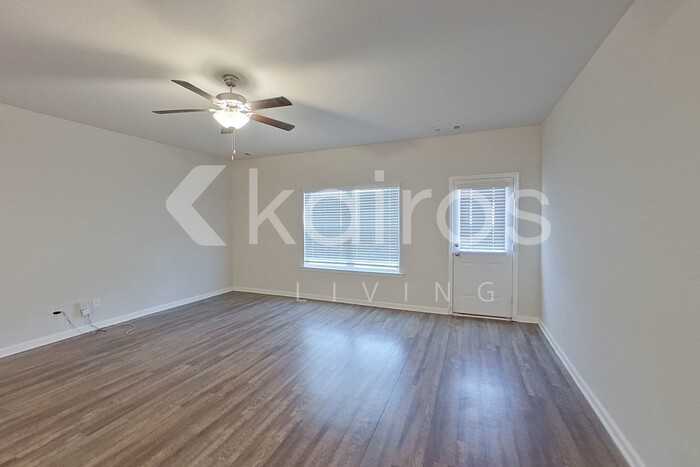 3494 Bridgewood Dr - Photo 6 of 26