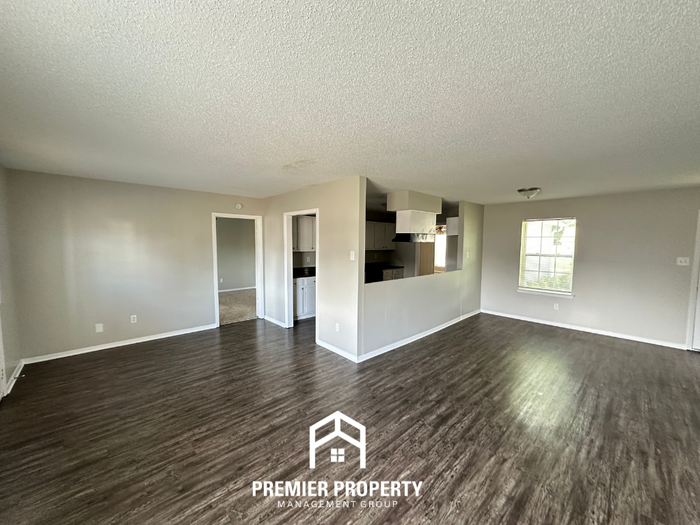 6014 Whisper Valley Dr - Photo 3 of 23