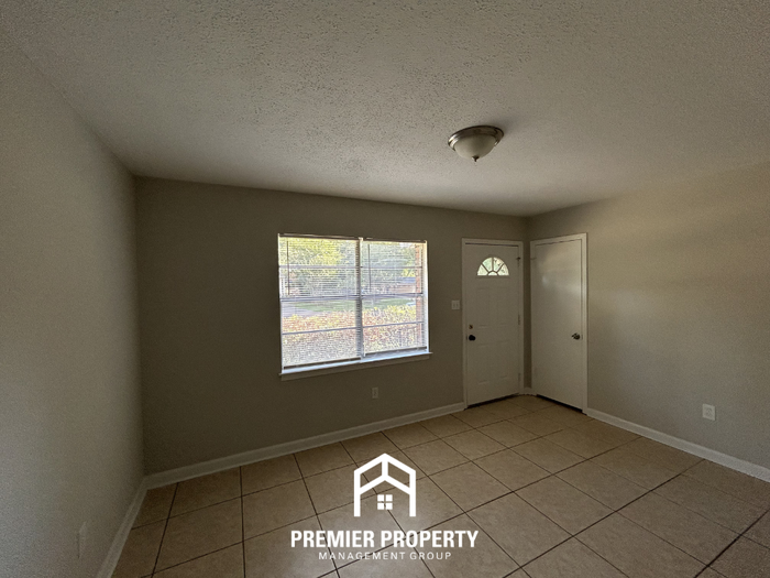 1344 Brandywine Dr - Photo 2 of 21