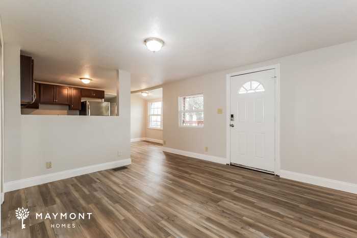 8618 N 20th St - Photo 5 of 15