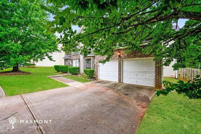 3701 Fremont Dr - Photo 2 of 3