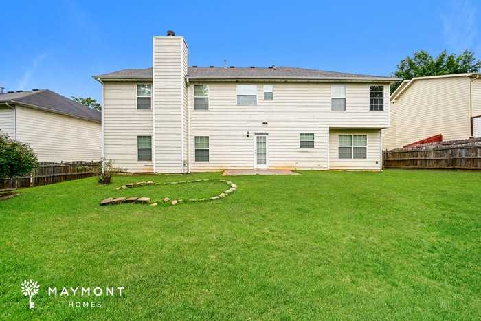 3701 Fremont Dr - Photo 3 of 3