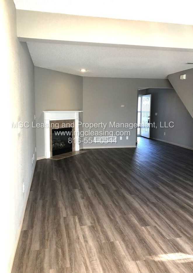 811 Garden Way - Photo 2 of 13