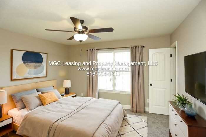 2130 Sw Timbertrace Ln - Photo 4 of 28