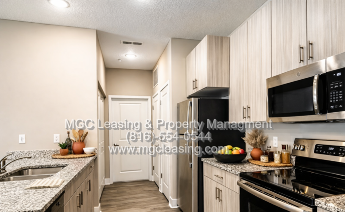 5731 Ne 80th Ter #3D - Photo 2 of 18