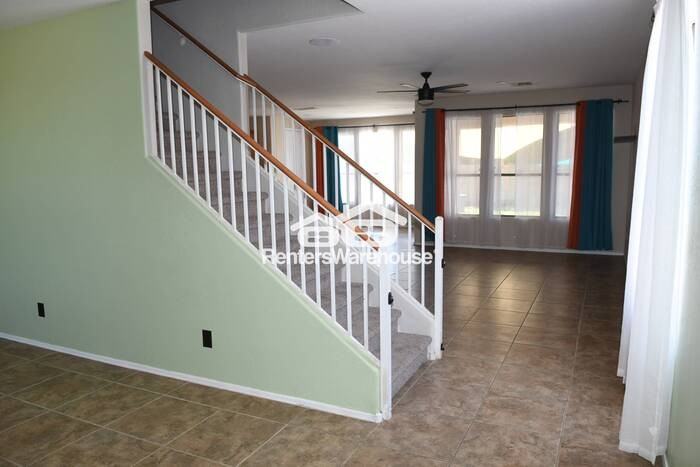 9791 W Butler Dr - Photo 3 of 22