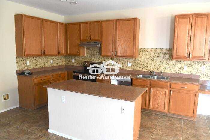 9791 W Butler Dr - Photo 5 of 22