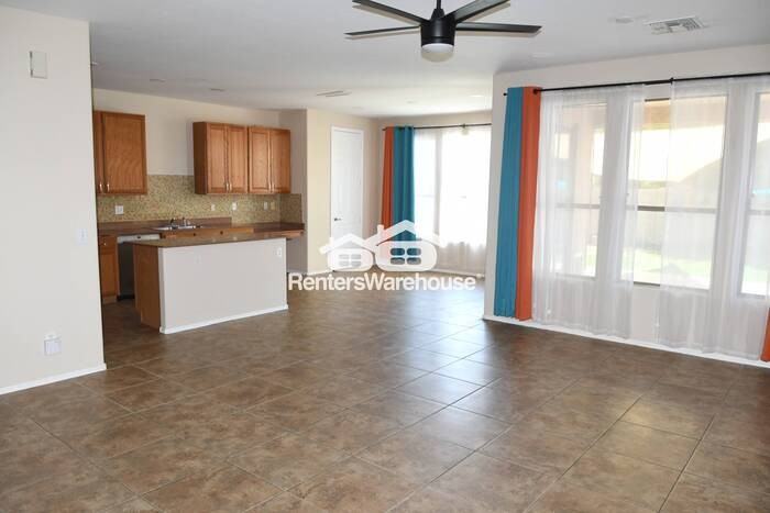 9791 W Butler Dr - Photo 7 of 22