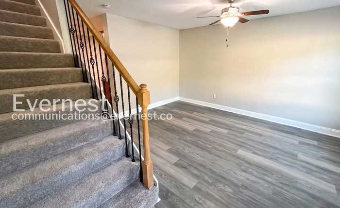 124 Brown Estates Rd - Photo 5 of 23