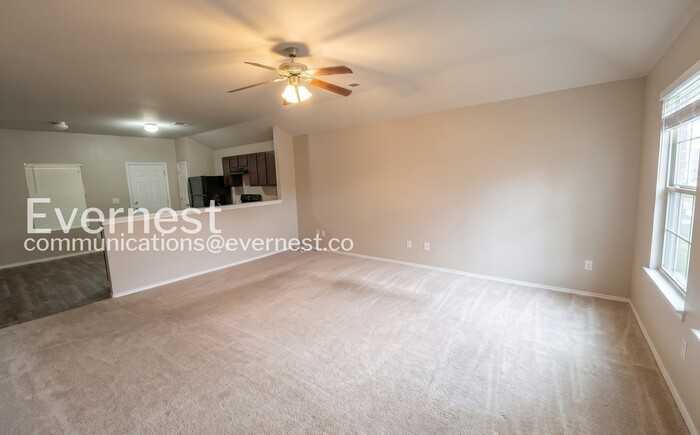500 Margaret Ln - Photo 3 of 21