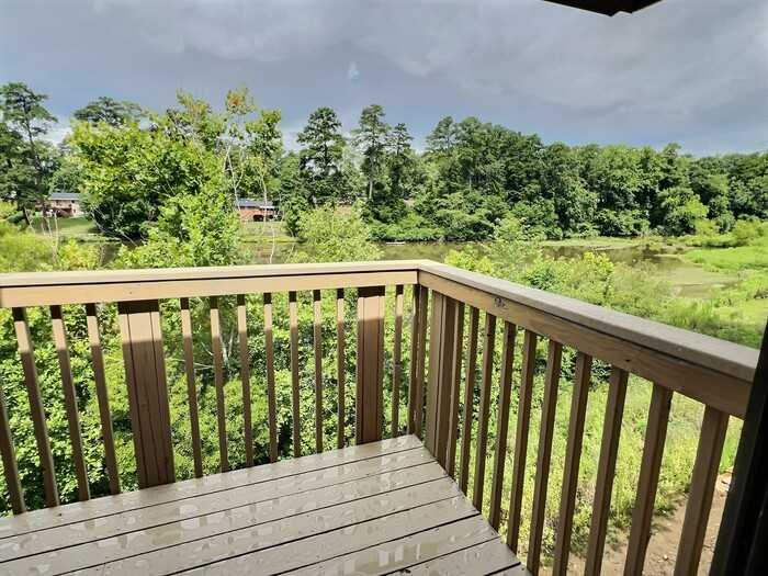 3081 Huntleigh Dr - Photo 2 of 19