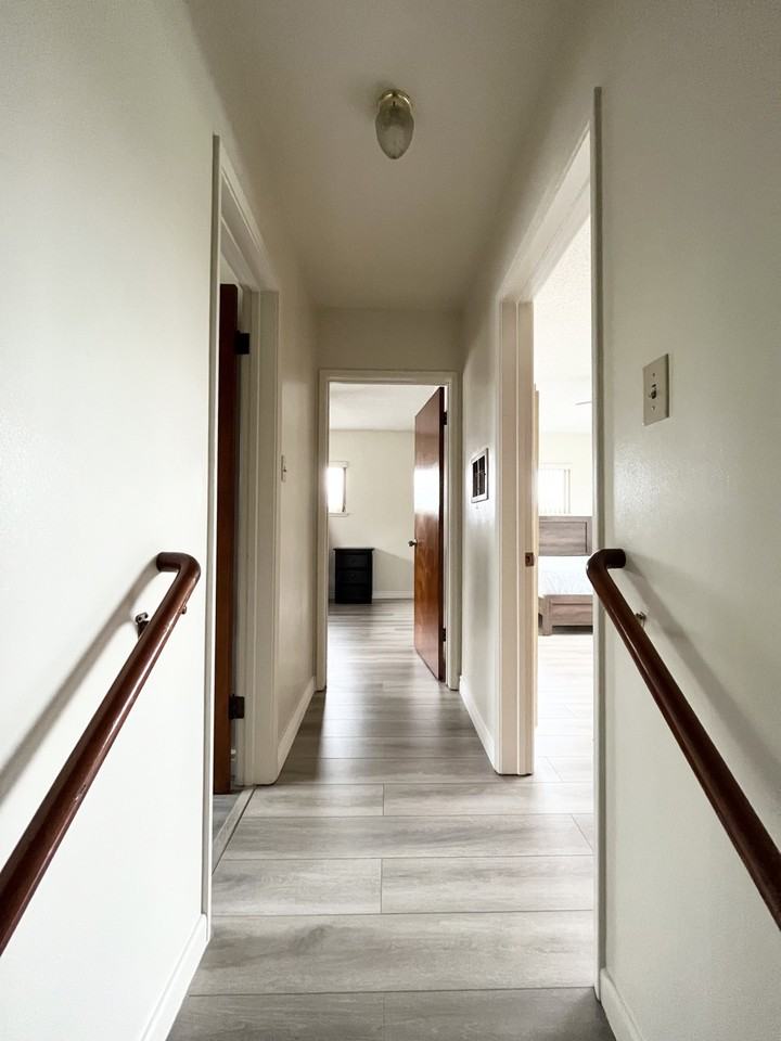 18011 Jersey Ave #18011 - Photo 6 of 13