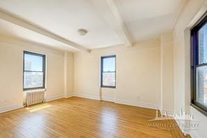 featured image of 2nd Ave #9I
