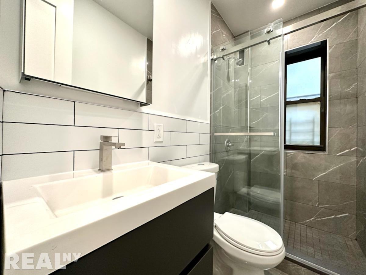 Broadway #1B - Photo 2 of 11