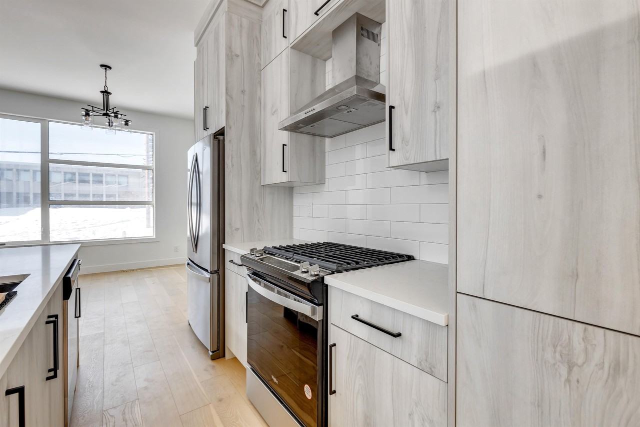 2144 51 Avenue SW, Calgary - N/A - Photo 5 of 50