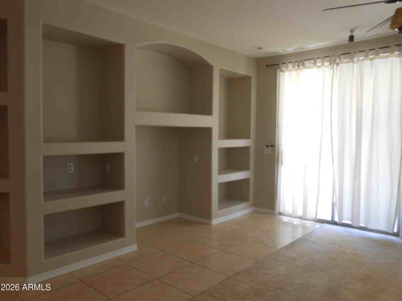 3077 E Blue Ridge Pl - Photo 4 of 23