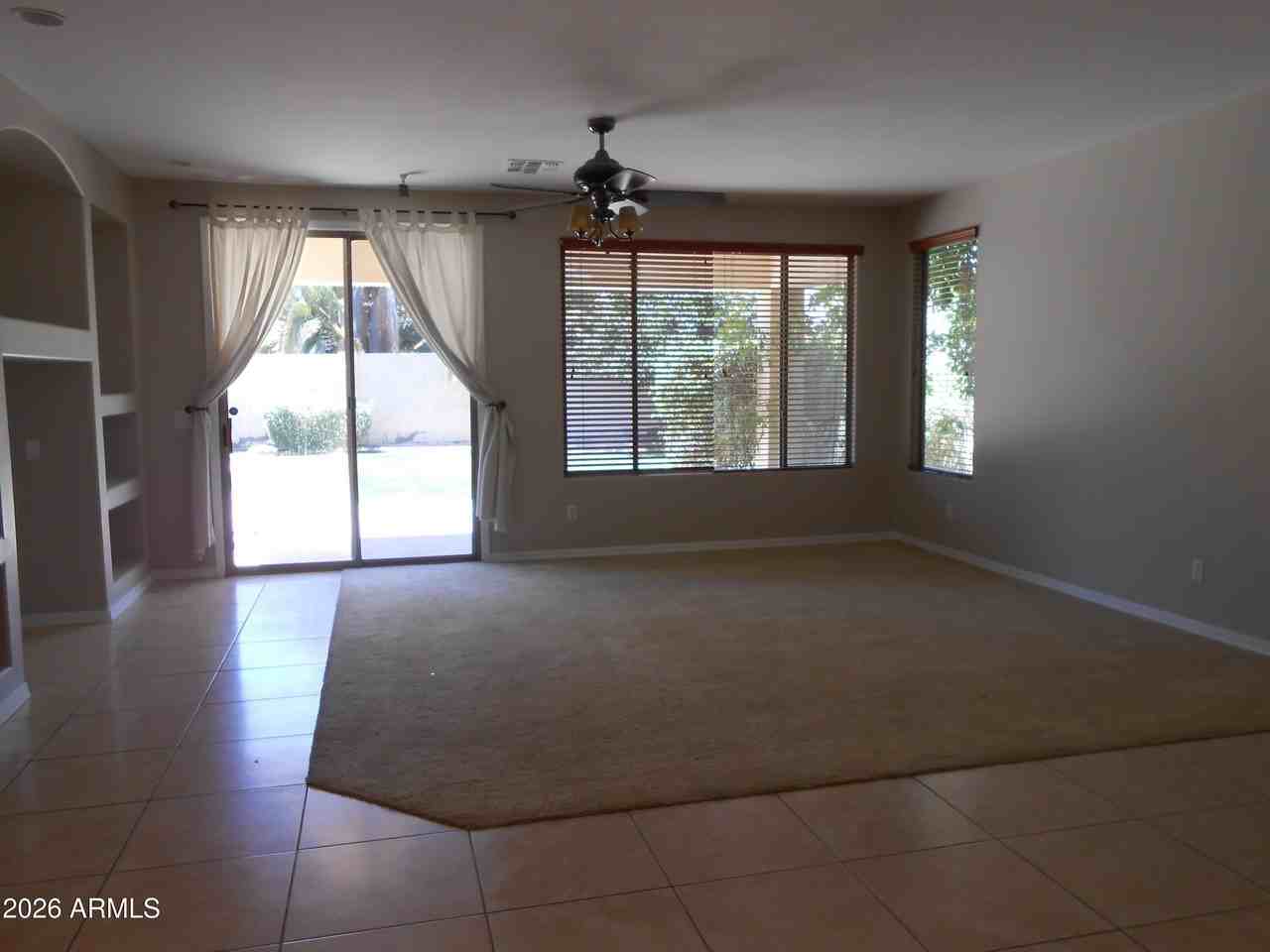 3077 E Blue Ridge Pl - Photo 2 of 41