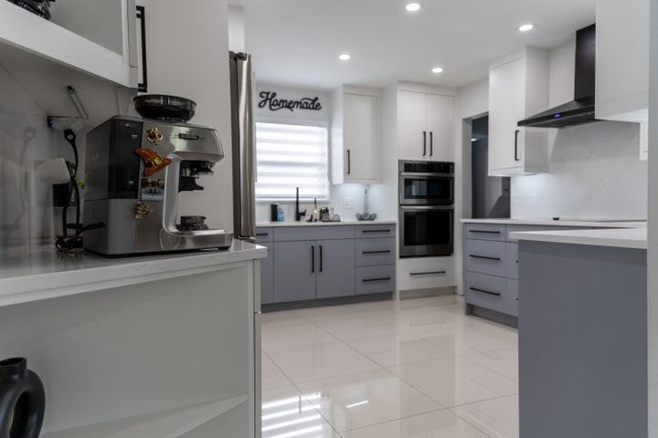 5668 Albert Road