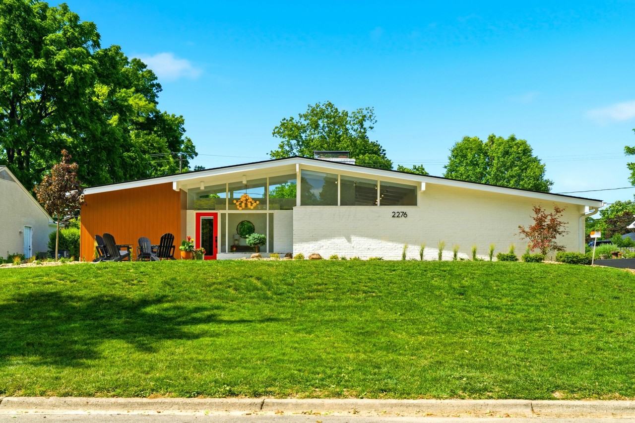 2276 Johnston Rd