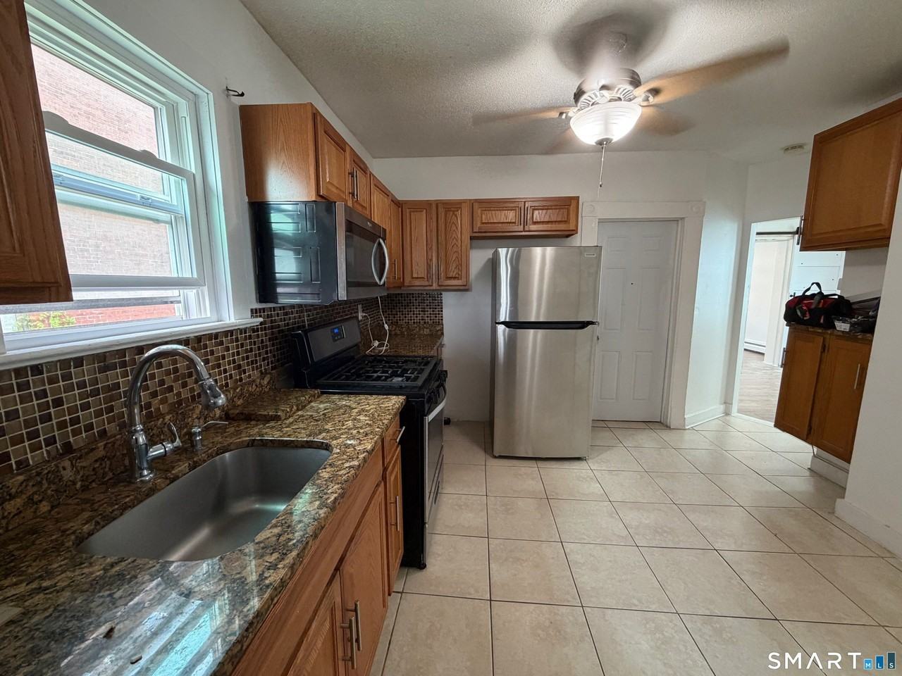 128 Bartholomew Ave - Photo 2 of 18