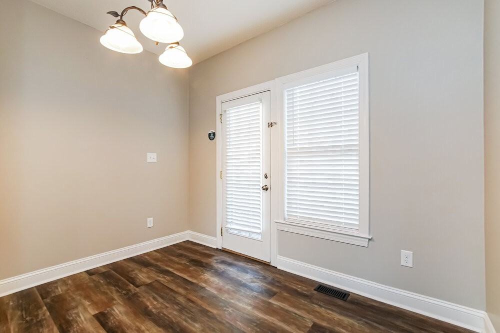 662 Landing View Dr - Photo 7 of 17