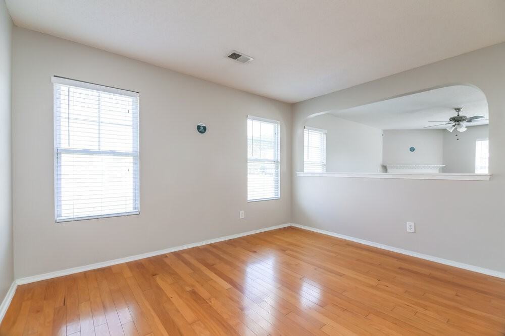 3164 Varcroft Rd - Photo 7 of 17