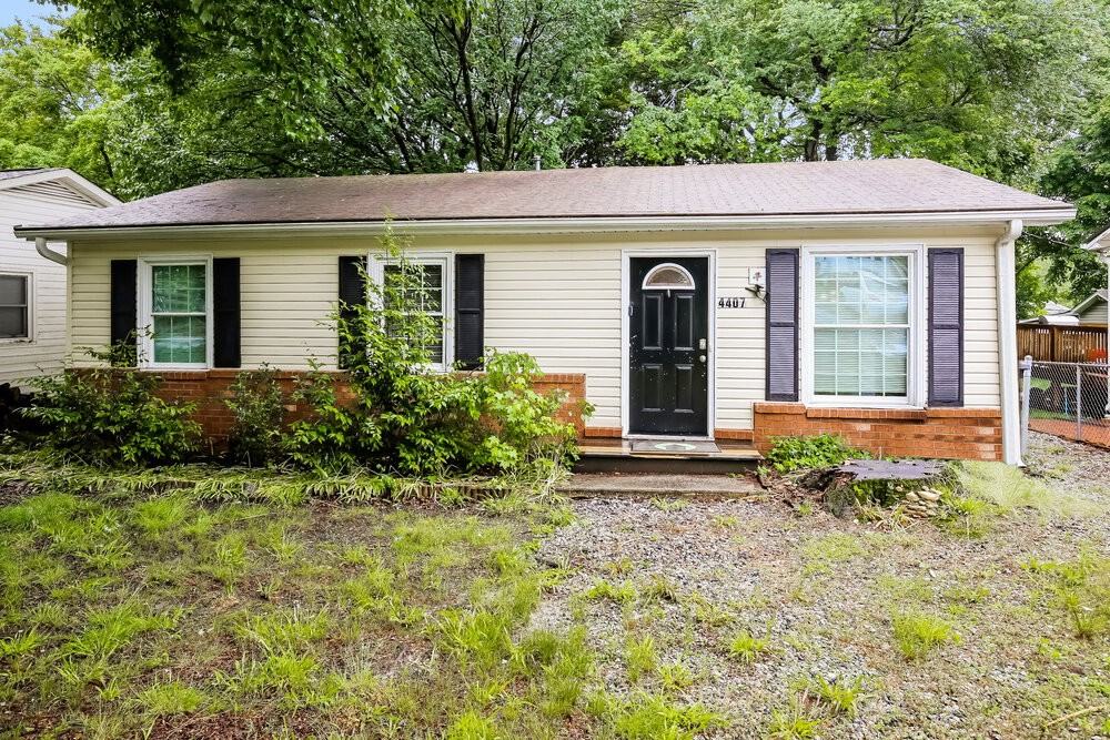 4407 Cornell Ave - Photo 3 of 16