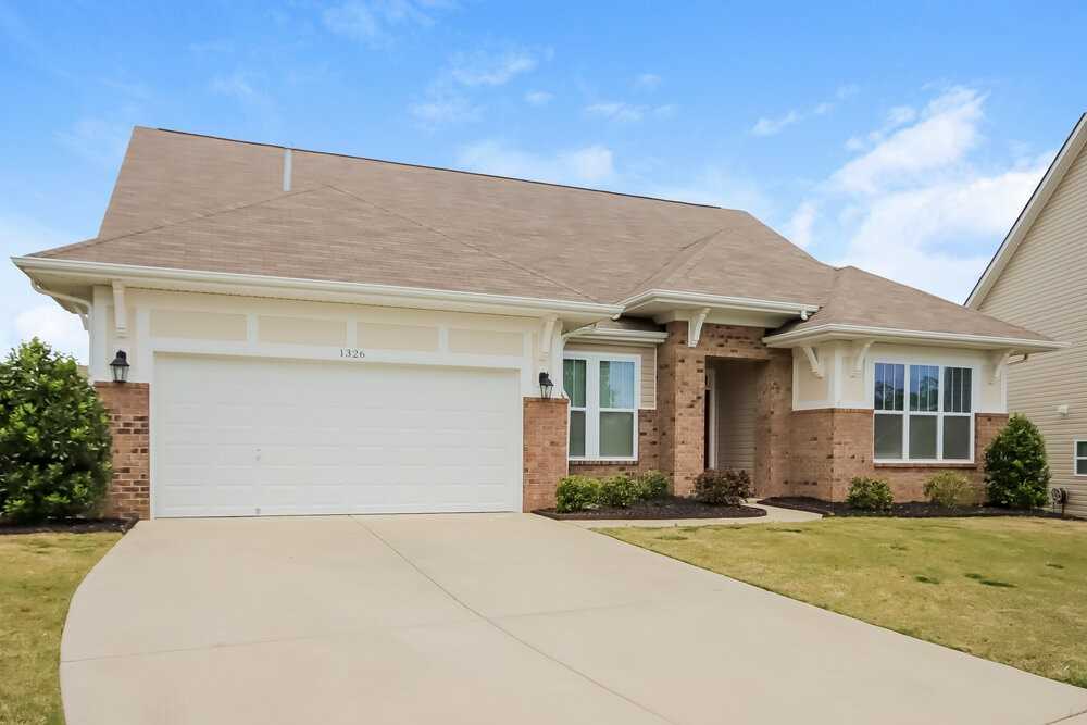 1326 Aurora Ct - Photo 4 of 17
