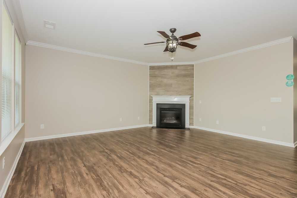 1326 Aurora Ct - Photo 6 of 17