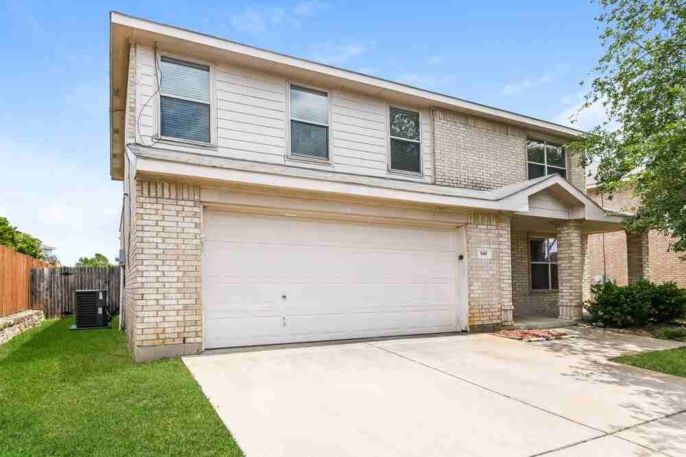 949 Canary Dr - Photo 2 of 25
