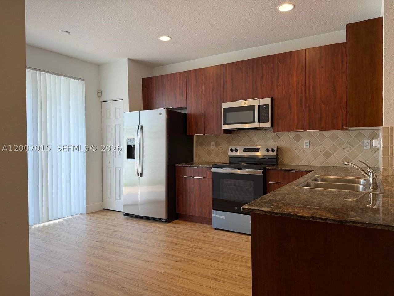 14958 Sw 41st Ln #14958 - Photo 5 of 48