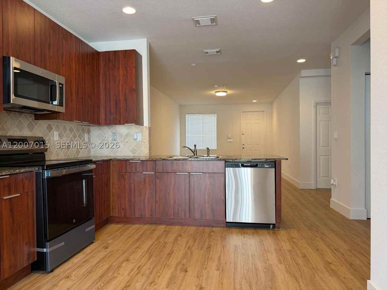 14958 Sw 41st Ln #14958 - Photo 6 of 48