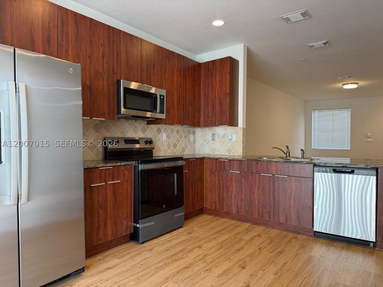 14958 Sw 41st Ln #14958 - Photo 7 of 48