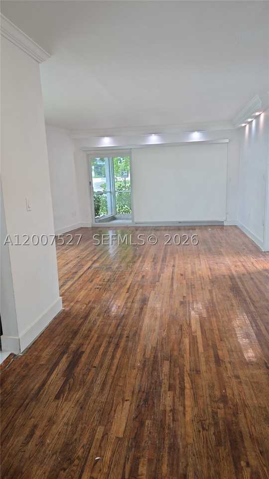 9200 E Bay Harbor Dr #1 - Photo 2 of 9