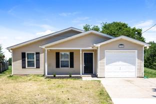 722 Lou Gehrig Cir - Photo 1 of 1