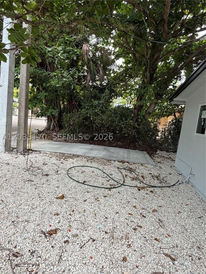 3220 Plaza St #3220 - Photo 5 of 16